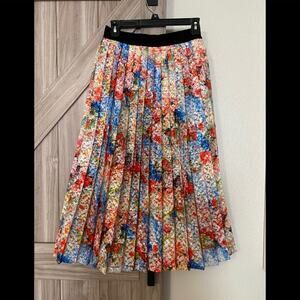 Si-Jay Size 40 organza floral midi skirt